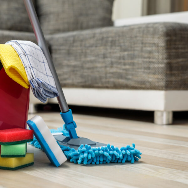 How a Cleaning Service Can Save the Day